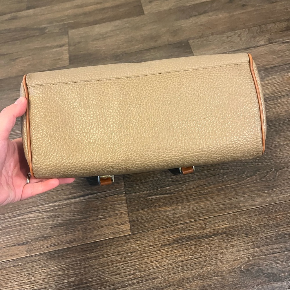 Vintage 90s Guess Purse - Picture 7 of 9